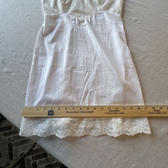 Vintage Burlington Knit Fabrics Burmilaire Anti Static Tricot Dainty Slip - Picture 15 of 15